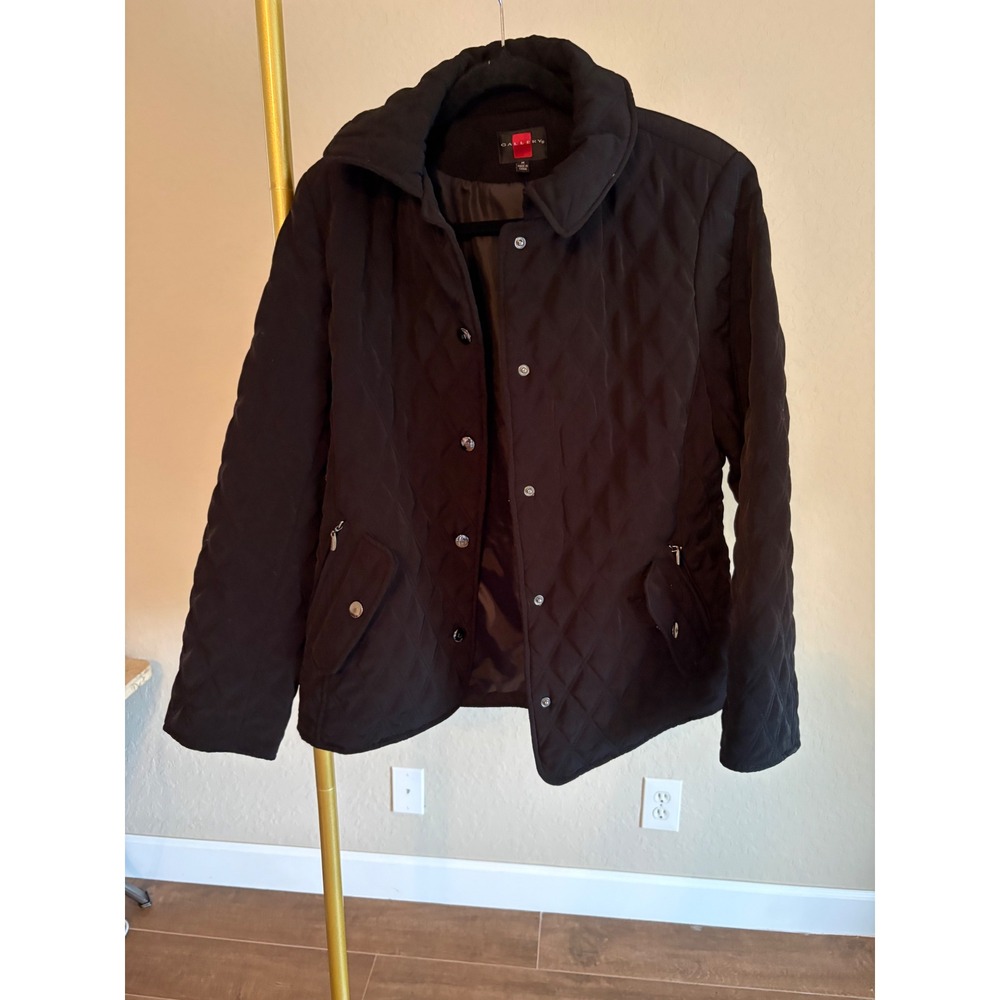 Gallery Womens Black Quilted Jacket Size M Minimalist Capsule Fall Lightweight